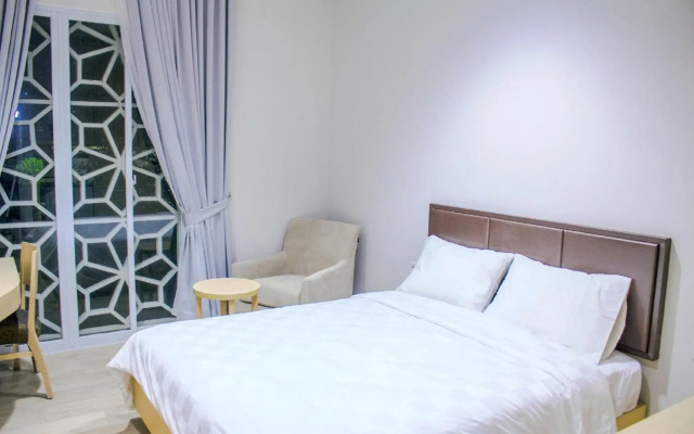 RedDoorz Plus @ SCBD