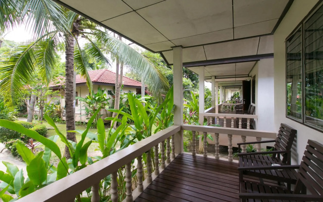 Thong Takian Resort