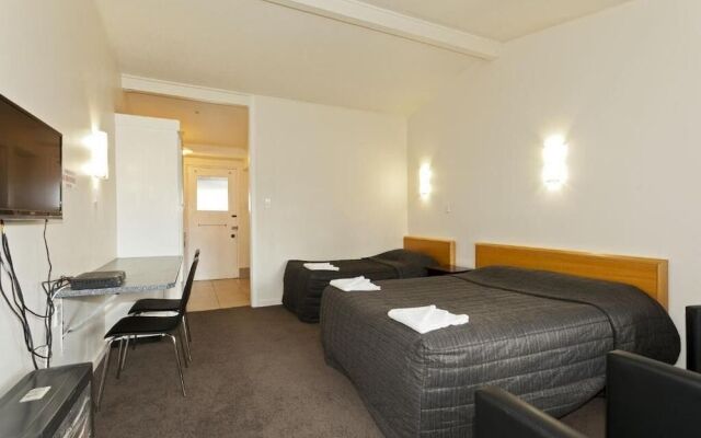 Blenheim Road Motor Lodge