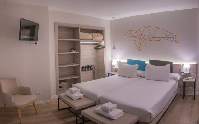 Hotel Mediterraneo