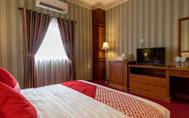 Super OYO Capital O 293 Mutiara Hijau Suites Syariah