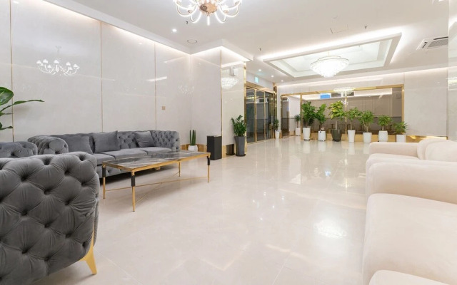 Den Basta Forest Hotel