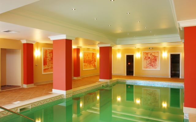 The Vineyards Spa & Resort