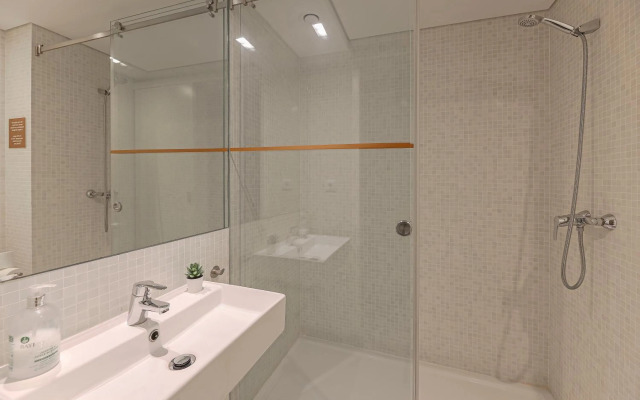 Uporto House Residence