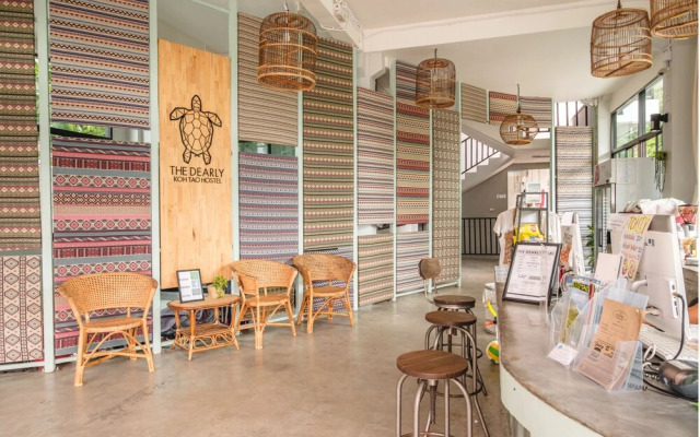 The Dearly Koh Tao Hostel