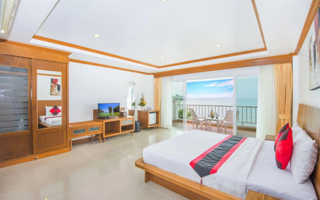 Tri Trang Beach Resort by Diva Management