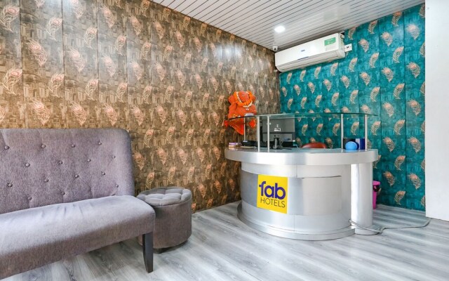 Fabhotel Sentinel Suites