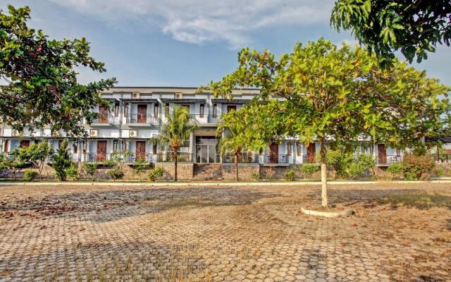 Hotel Sarbini by OYO