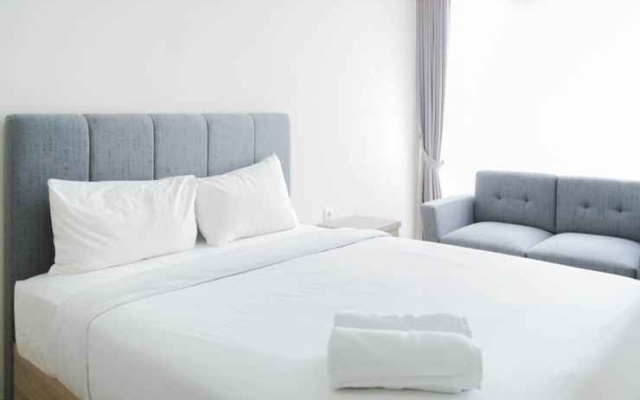 Minimalist Studio Room Menteng Park Apartment By Travelio – Guest Rooms – Jakarta