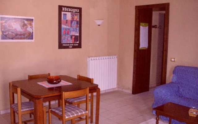 Il Grappolo e la Rosa