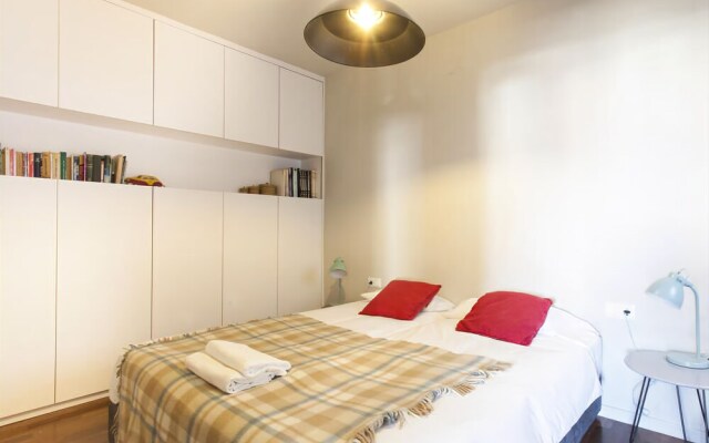 Ab Sagrada Família Castillejo Apartment