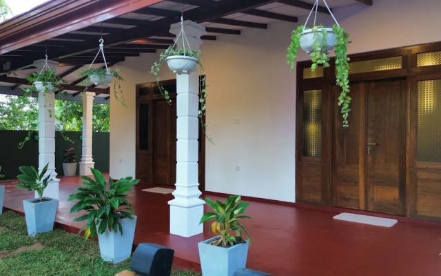 Sigiri Serenity Hostel