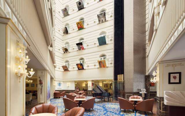 Grand Regency Doha, Trademark Collection by Wyndham