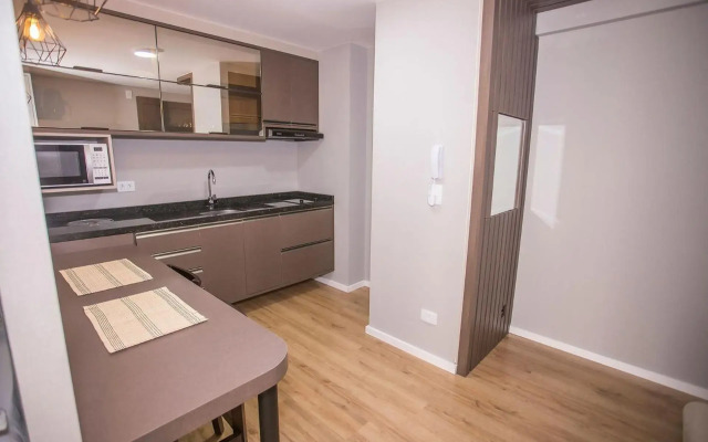 Studio Adaptado com Ar Condicionado - ALL1102