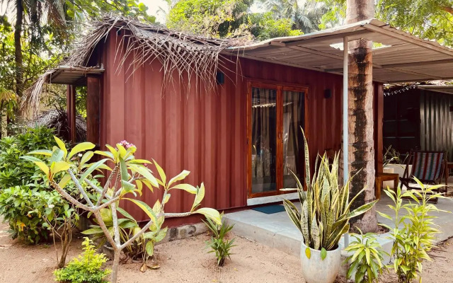Little Lagoon Hostel