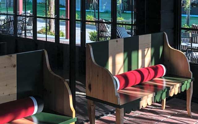 Esquisse Boutique Hotel
