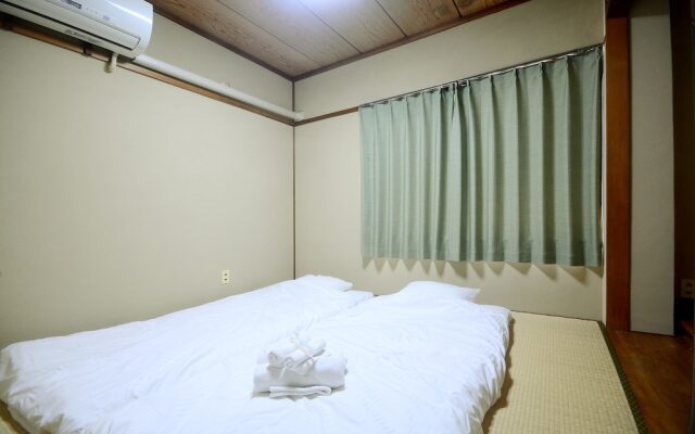 Samurai Apartment