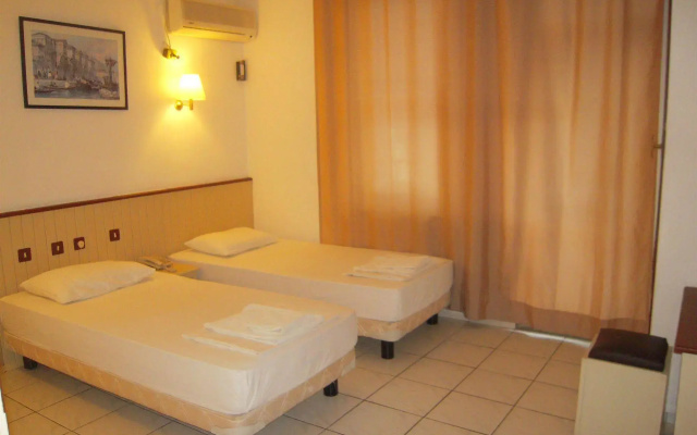 Kleopatra Carina Hotel