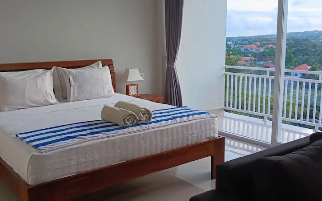 Sarining 2BR Villa with Pool