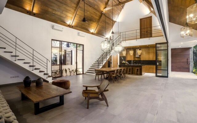 Villa Nusantara 4 by Alfred in Bali