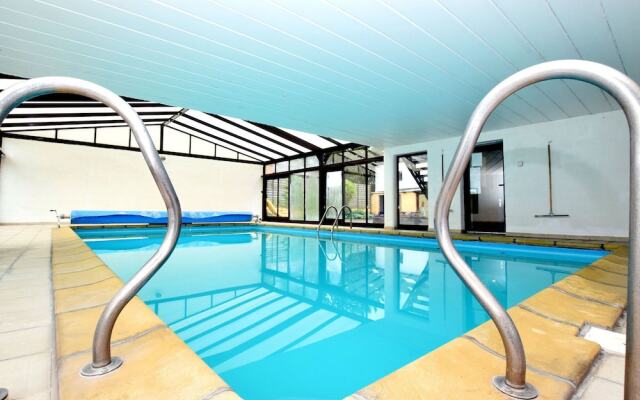 Cozy Holiday Home in Somme-Leuze with Private Swimming Pool