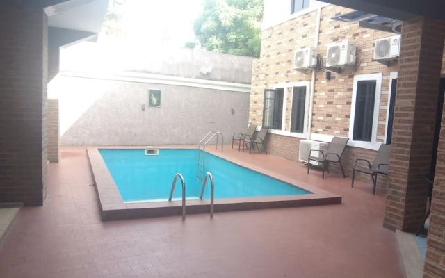 De Gladys Hotel