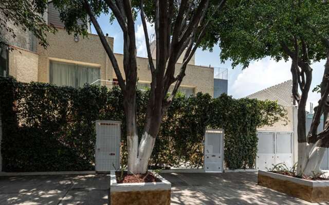 Porterfield Suites