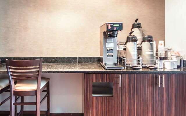 Sleep Inn & Suites Hennessey