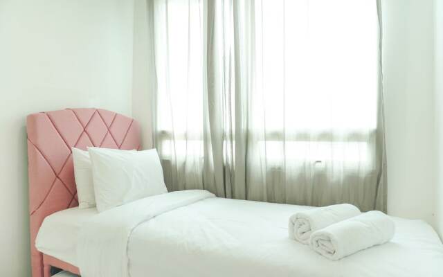 Modern Look 2Br Apartment At Springhill Terrace Residence