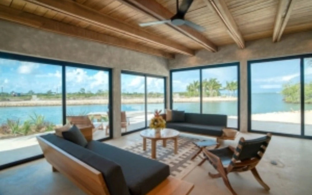 Seabird Belize Vacation Rentals