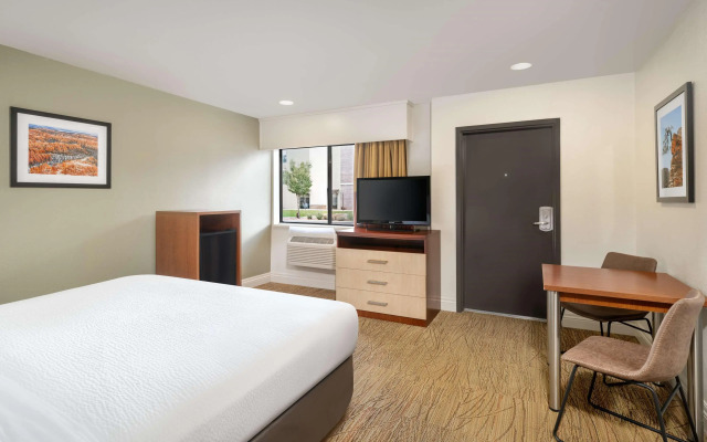 Best Western Red Hills