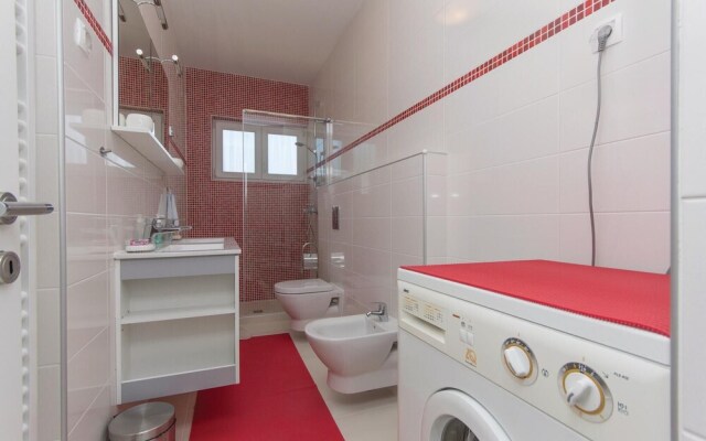 Beautiful Home in Medulin With Wifi and 3 Bedrooms