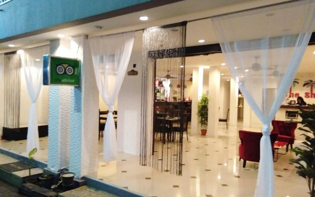 Long Beach Hotel Patong