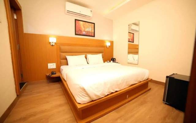 Banyan Hotel&Restro