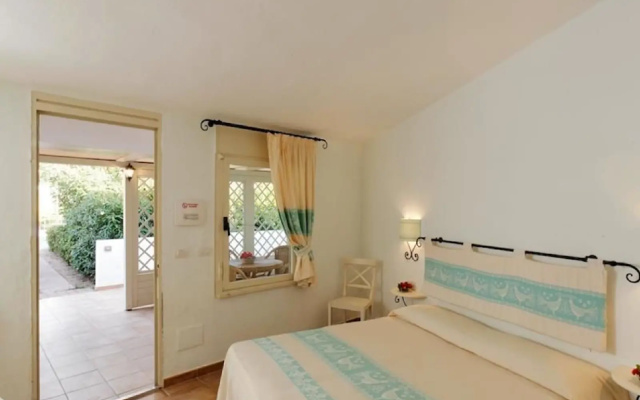 Golfo Dell'asinara Beach Resort