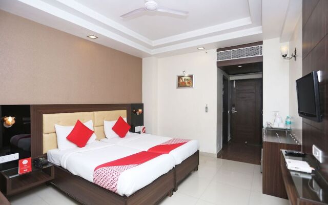 OYO 768 Hotel The Light House