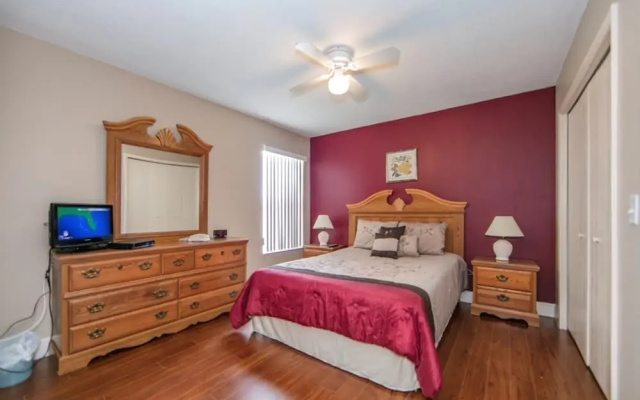 Vacation Homes Network