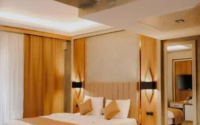 Mi̇r Emi̇r Hotel