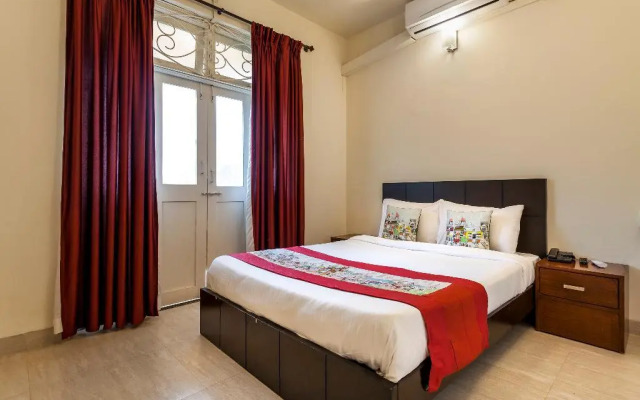 OYO Flagship 400 Calangute Baga Circle