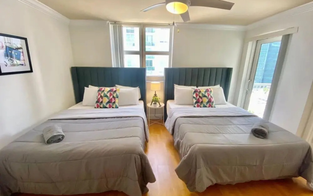 Brickell Miami 2Br Condo Top Amenities City Bay View