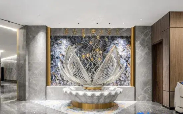 Pure Silvan Hotel