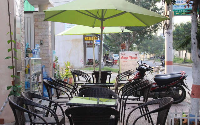 Glocal Beachside Hostel