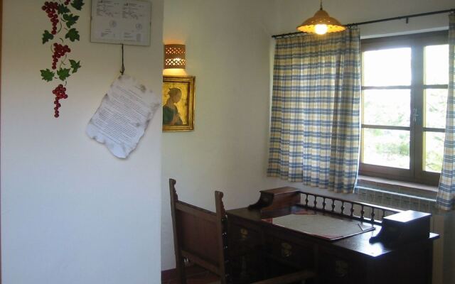 Agriturismo Monticello Di SantAlpestro