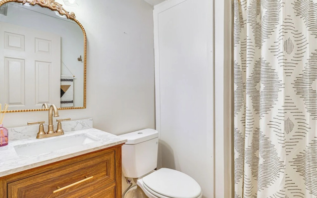 Killington Vermont Condo w/ Ski-in Trail