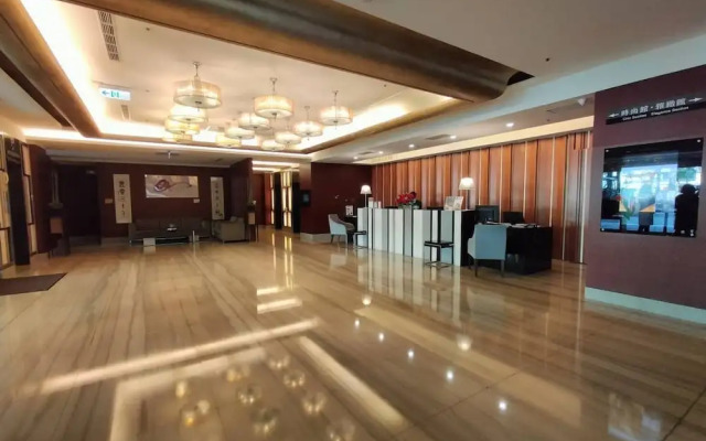 Urban Hotel33