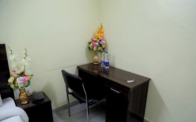 Liv In By Golden Plate