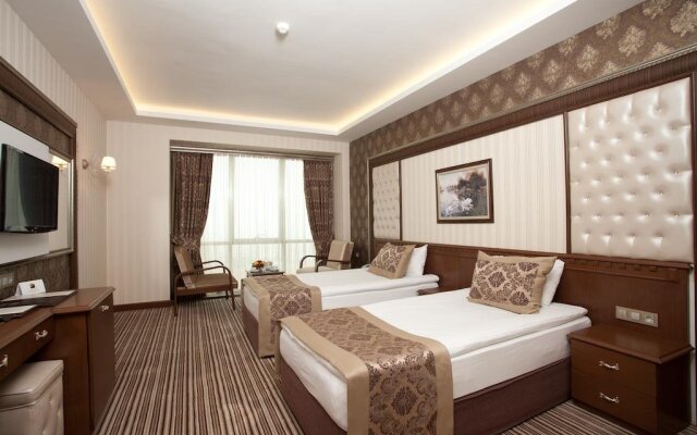 Grand Altuntas Hotel