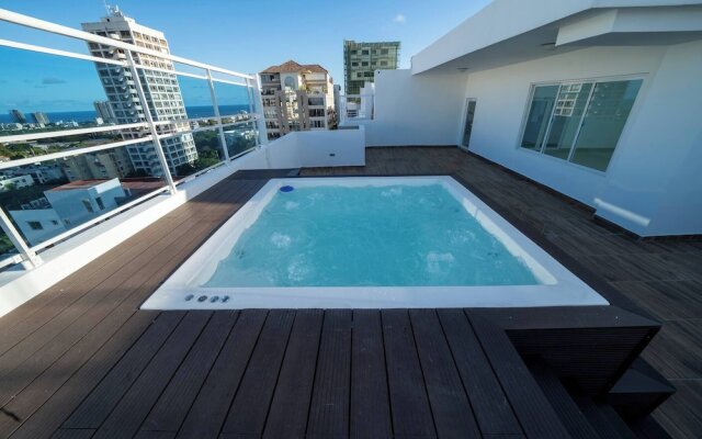 Majestic & Spacious1b Downton Gym Pool