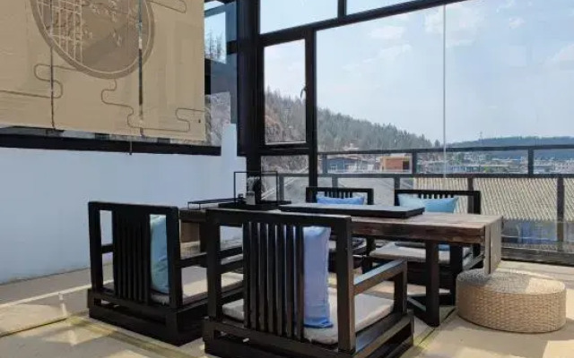 Waterside Beautiful villa