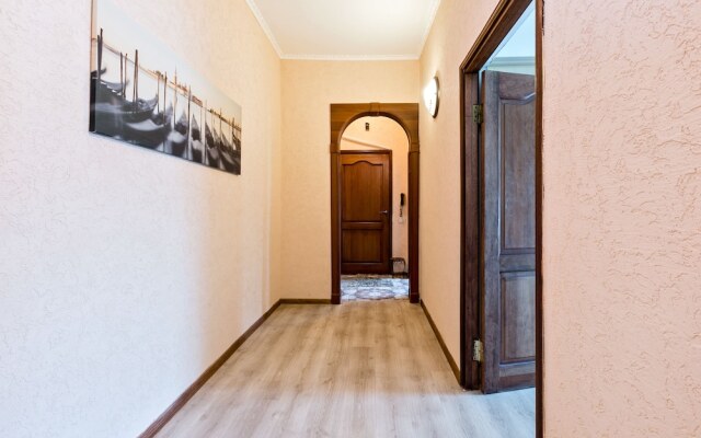 MaxRealty24 Zemlyanoy Val